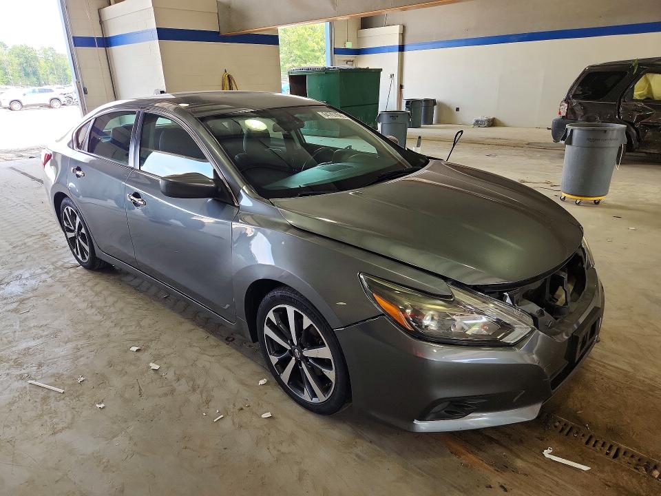 Photo 4 from auction – 2016 NISSAN ALTIMA with VIN 1N4AL3APXGC240454