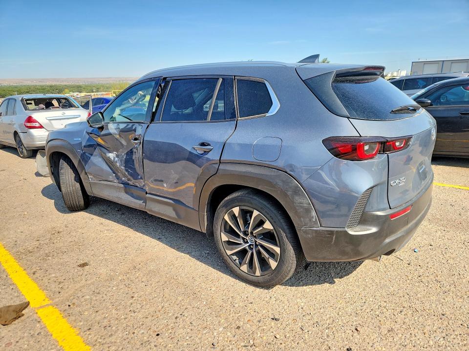 Photo 2 from auction – 2025 MAZDA CX-50 with VIN 7MMVAAEW9SN109746
