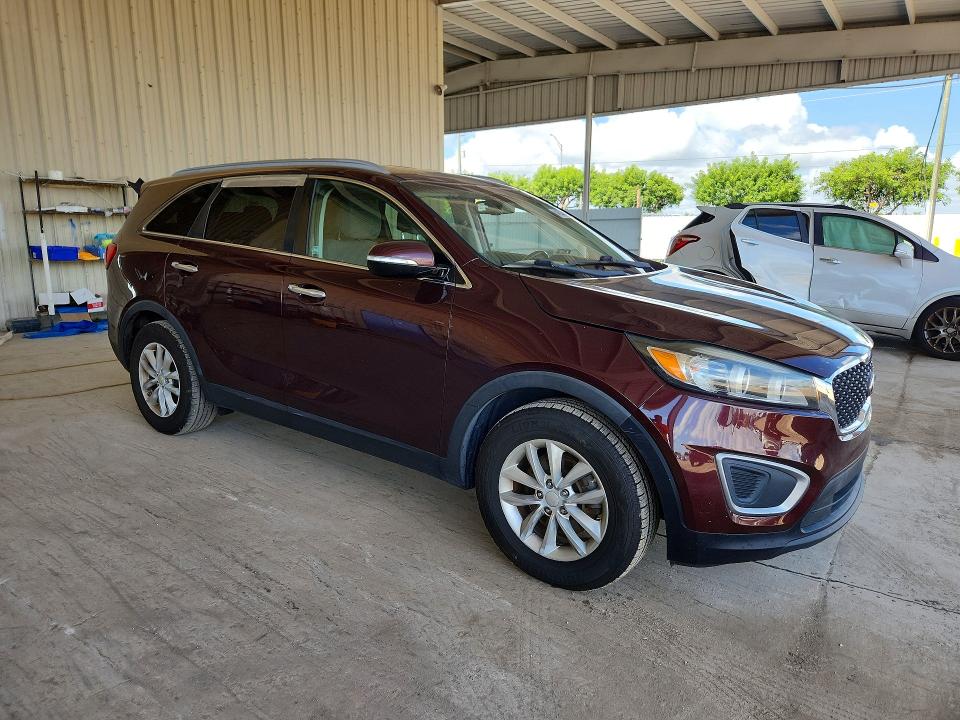 Photo 4 from auction – 2017 KIA SORENTO with VIN 5XYPG4A33HG188061