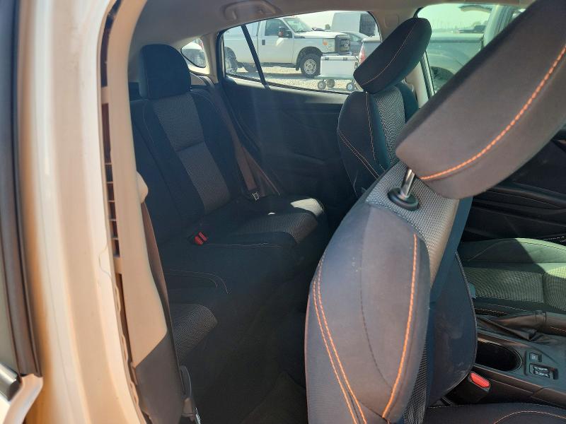 Photo 11 from auction – 2018 SUBARU CROSSTREK with VIN JF2GTABC6JH313836