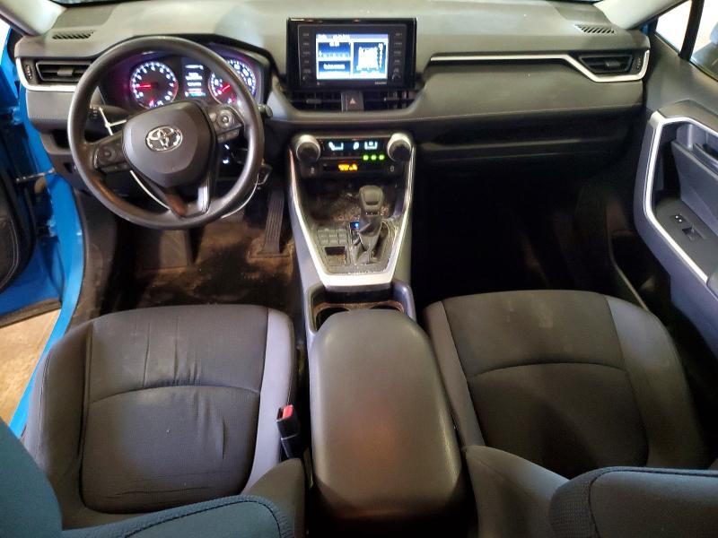 Photo 8 from auction – 2021 TOYOTA RAV4 with VIN JTMF1RFV7MD071614