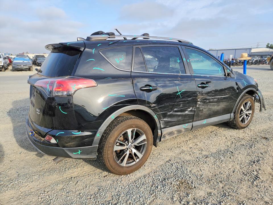 Photo 3 from auction – 2017 TOYOTA RAV4 with VIN 2T3RFREV9HW605642