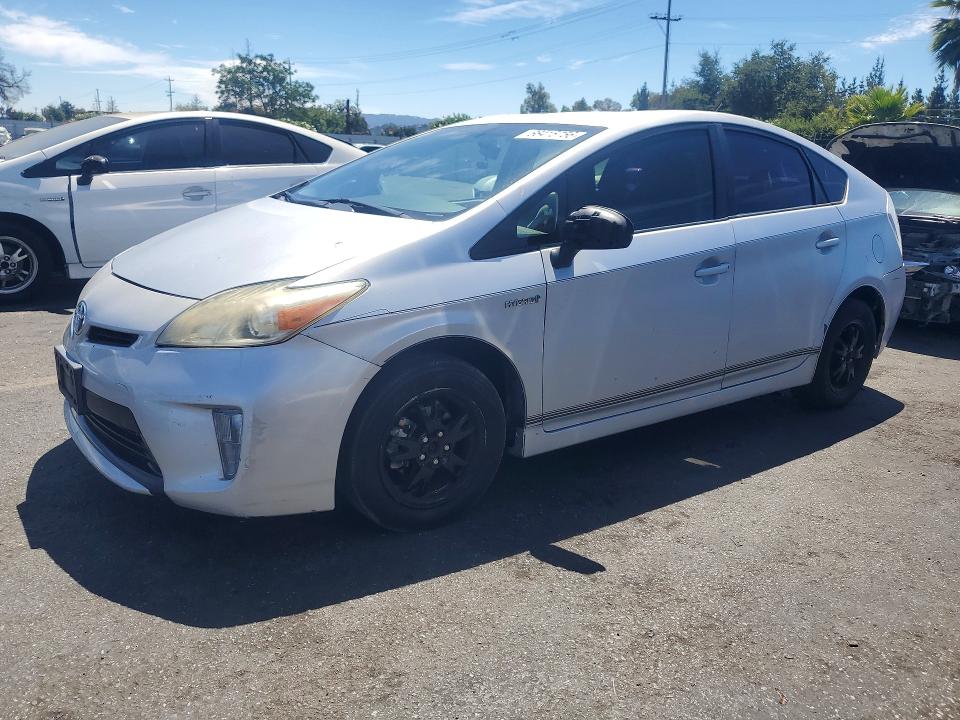 TOYOTA PRIUS 2011 with VIN JTDKN3DU9B0268105 - Photo from auction