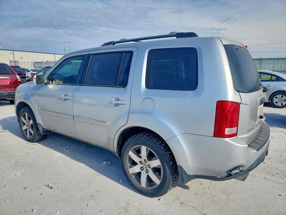 Photo 2 from auction – 2013 HONDA PILOT with VIN 5FNYF4H93DB043136