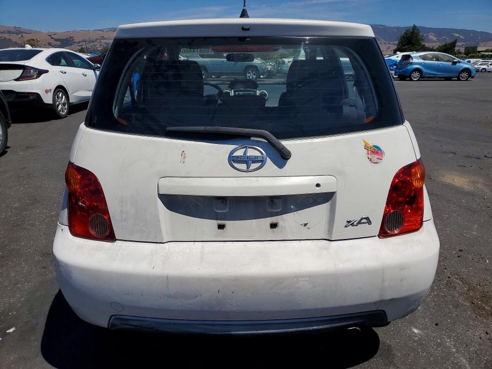 Photo 6 from auction – 2004 SCION XA with VIN JTKKT624240076708