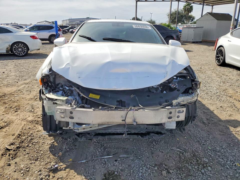 Photo 5 from auction – 2012 LEXUS CT with VIN JTHKD5BH6C2106554