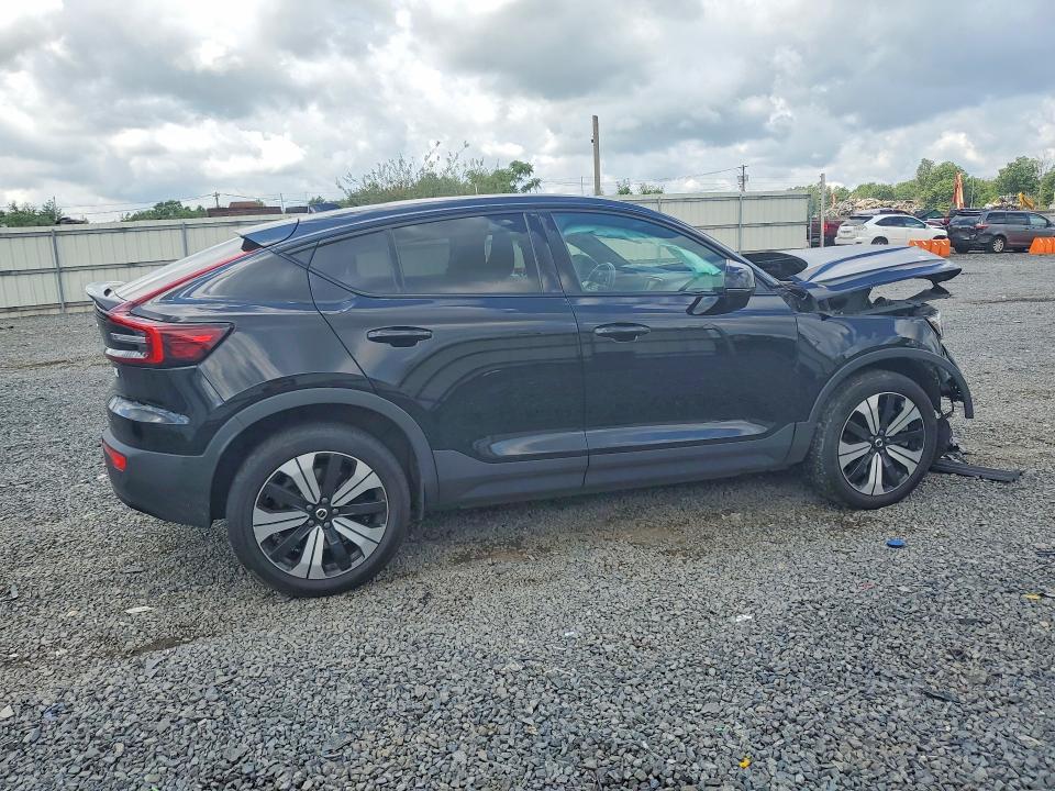 Foto 3 de la subasta – 2023 VOLVO C40 con VIN YV4ED3GL0P2064692