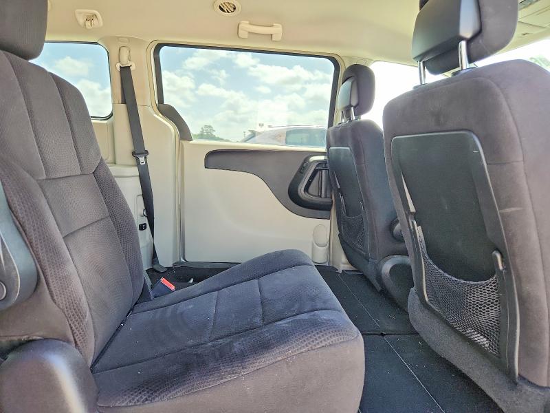 Photo 11 from auction – 2011 CHRYSLER TOWN & COUNTRY with VIN 2A4RR5DG5BR645425
