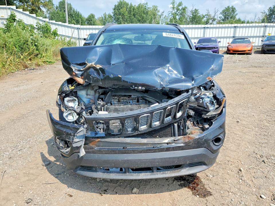 Photo 5 from auction – 2017 JEEP COMPASS with VIN 1C4NJDEB4HD100725
