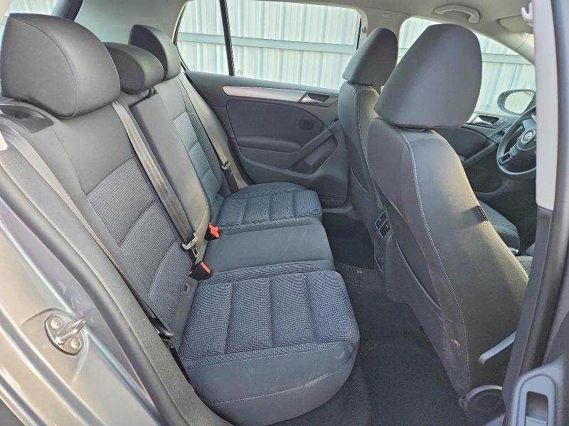 Photo 10 from auction – 2013 VOLKSWAGEN GOLF with VIN WVWDB7AJ5DW140236
