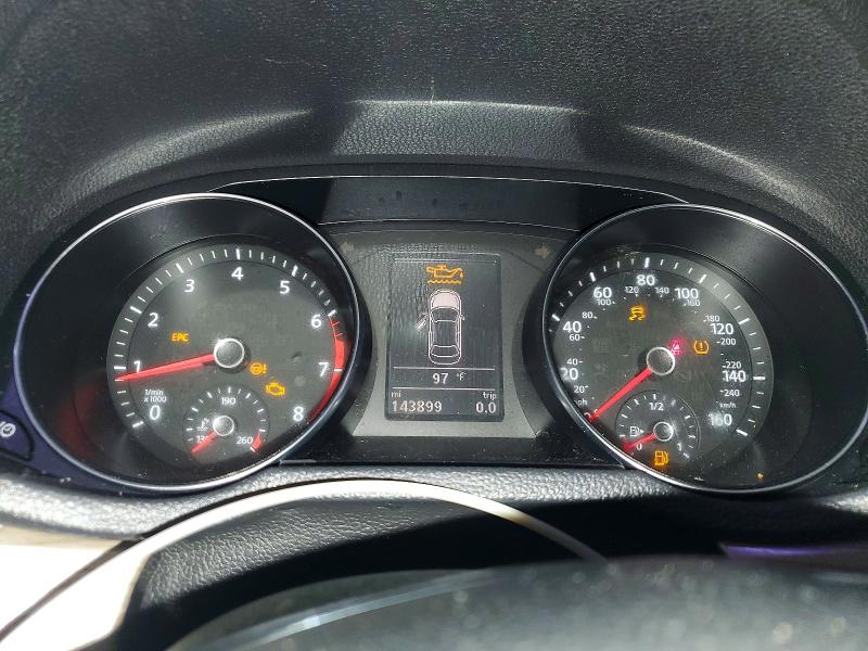 Photo 9 from auction – 2016 VOLKSWAGEN PASSAT with VIN 1VWBS7A37GC010079