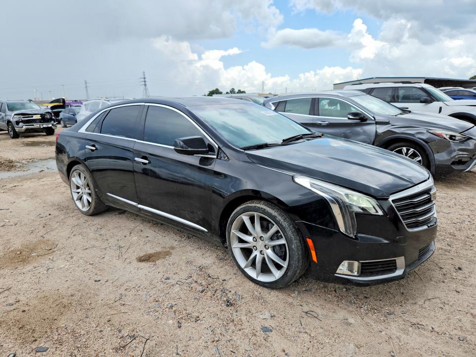 Photo 4 from auction – 2018 CADILLAC XTS with VIN 2G61P5S38J9124290