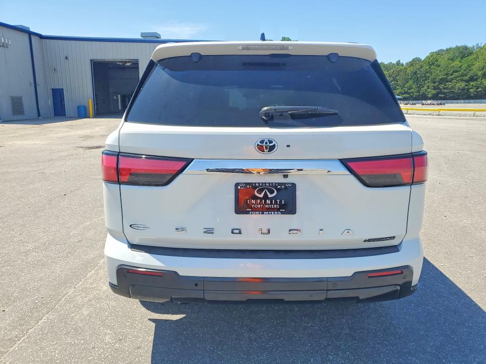 Photo 6 from auction – 2025 TOYOTA SEQUOIA with VIN 7SVAAABA8SX071413