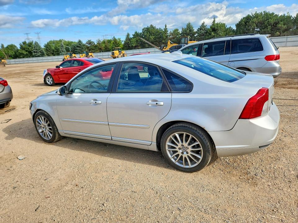 Photo 2 from auction – 2010 VOLVO S40 with VIN YV1382MS7A2511301