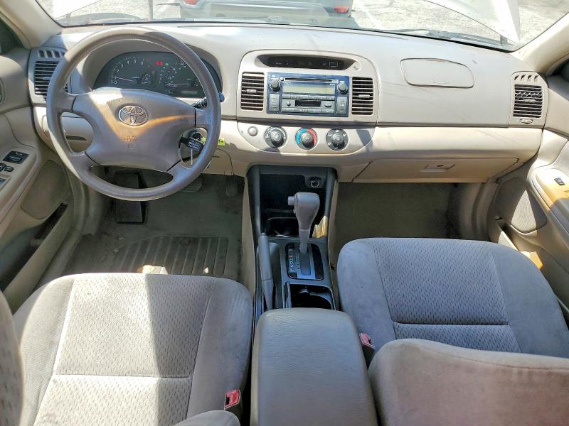 Photo 8 from auction – 2004 TOYOTA CAMRY with VIN 4T1BE32K04U809485