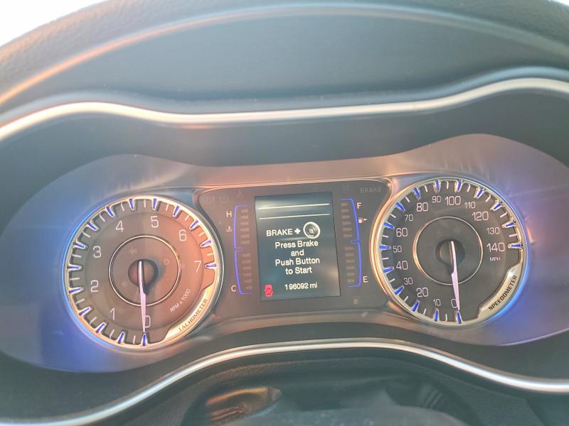 Photo 9 from auction – 2015 CHRYSLER 200 with VIN 1C3CCCAB2FN608253