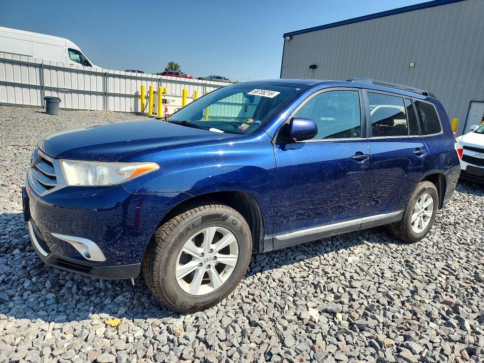 TOYOTA HIGHLANDER 2013 with VIN 5TDBK3EH1DS247436 - Photo from auction