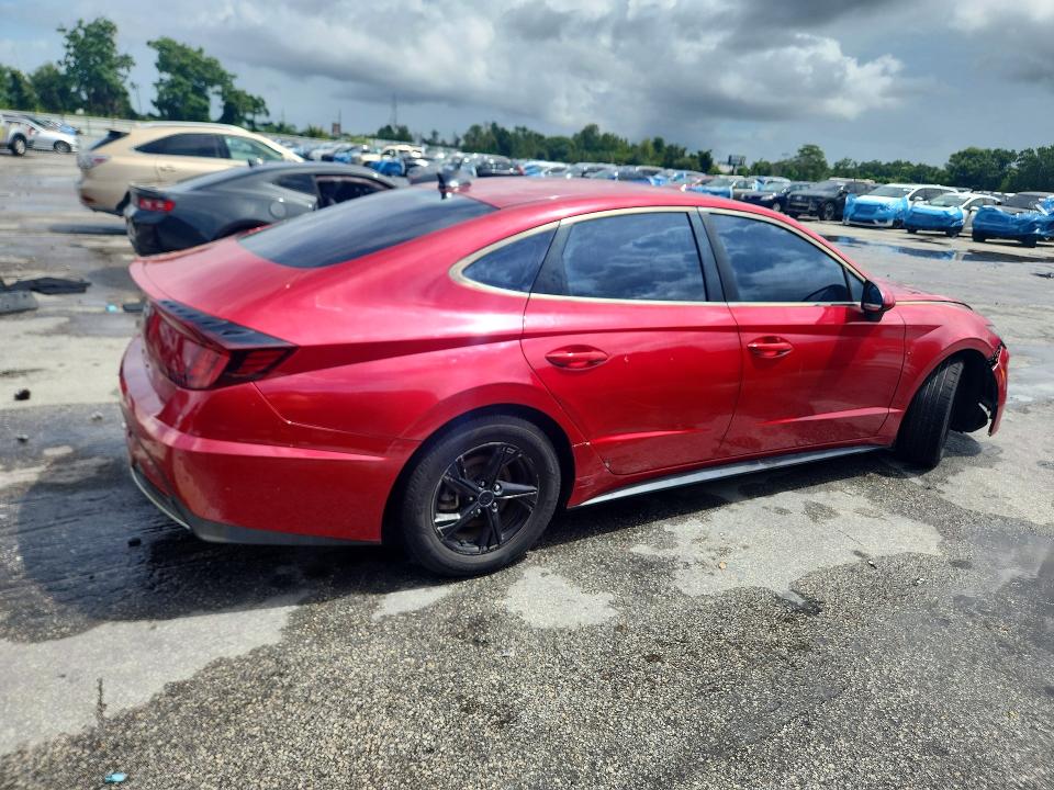 Photo 3 from auction – 2021 HYUNDAI SONATA with VIN 5NPEG4JA6MH118580