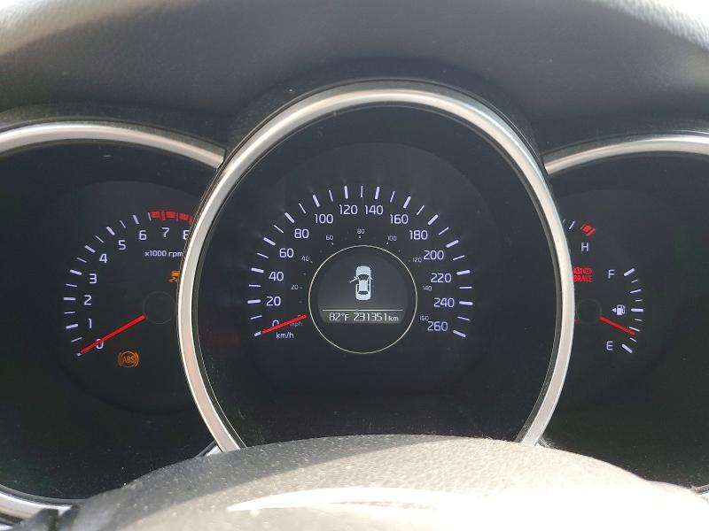 Photo 9 from auction – 2014 KIA OPTIMA with VIN KNAGN4A78E5517217