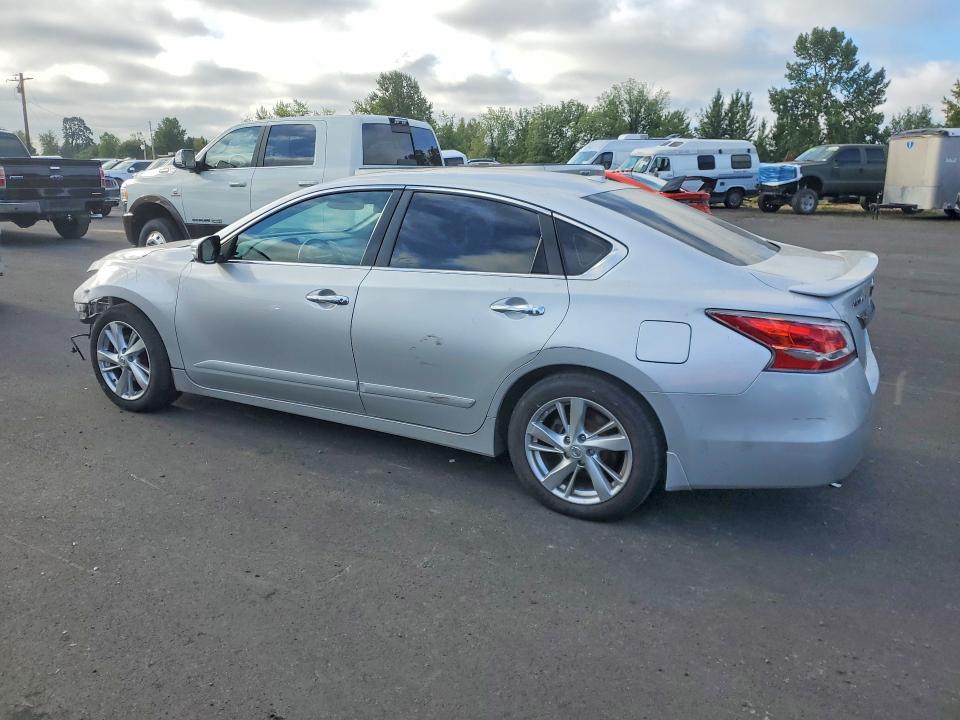 Photo 2 from auction – 2015 NISSAN ALTIMA with VIN 1N4AL3APXFC209025