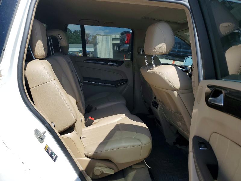 Photo 10 from auction – 2014 MERCEDES-BENZ GL with VIN 4JGDF7CE9EA332273