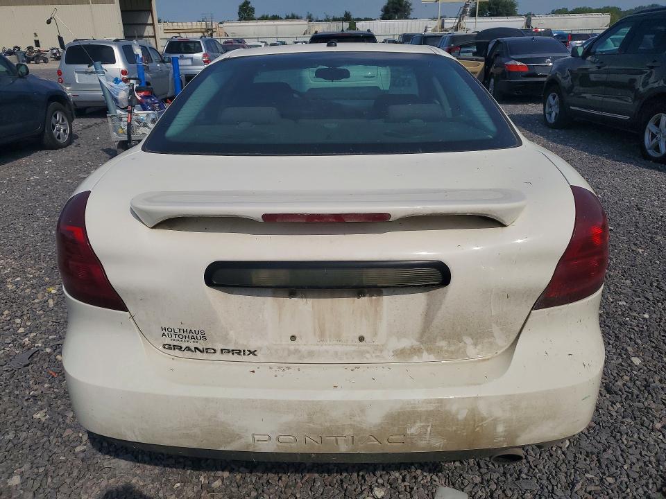 Снимка 6 от търг – 2007 PONTIAC GRAND PRIX с VIN 2G2WP582271226150