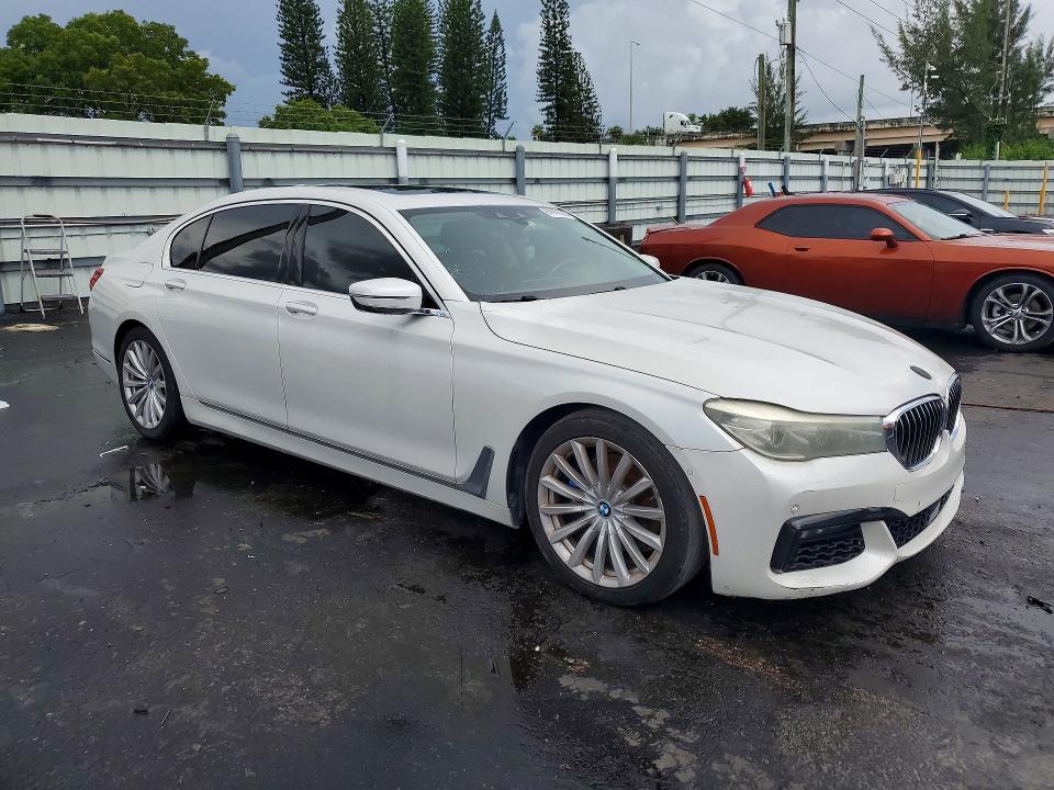 Photo 4 from auction – 2016 BMW 740 with VIN WBA7E2C51GG547862