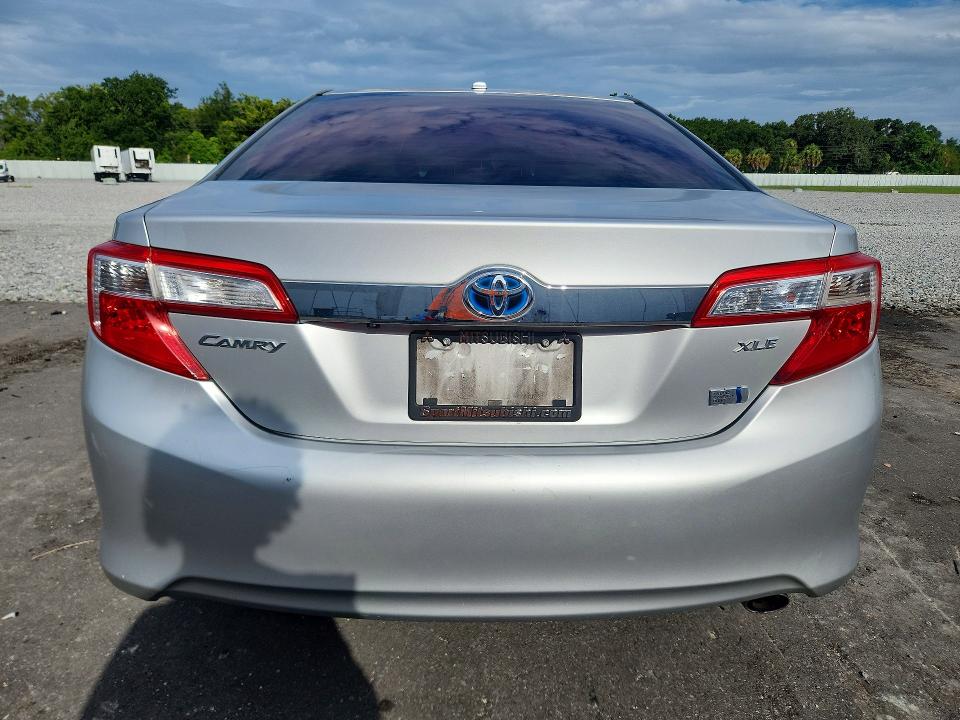 Photo 6 from auction – 2012 TOYOTA CAMRY with VIN 4T1BD1FK5CU062899