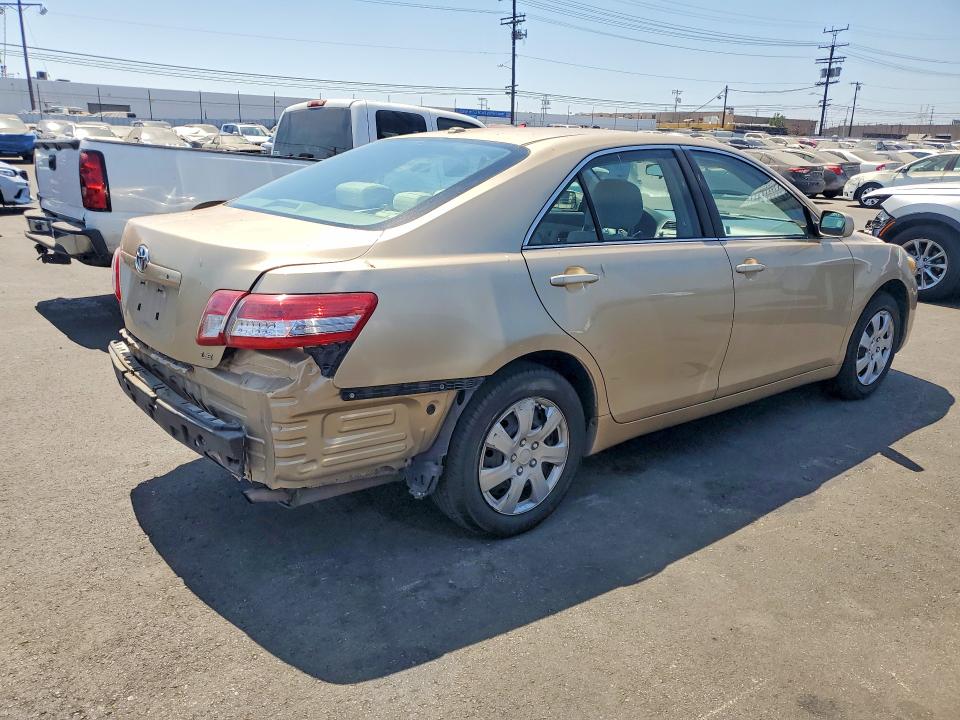 Photo 3 from auction – 2011 TOYOTA CAMRY with VIN 4T1BF3EK3BU750664