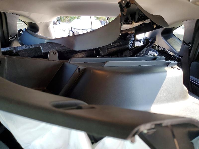 Photo 10 from auction – 2022 HYUNDAI TUCSON with VIN KM8JBCA10NU082427