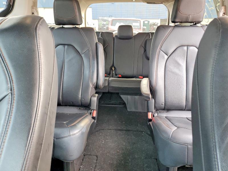 Photo 10 from auction – 2018 CHRYSLER PACIFICA with VIN 2C4RC1BG4JR193548