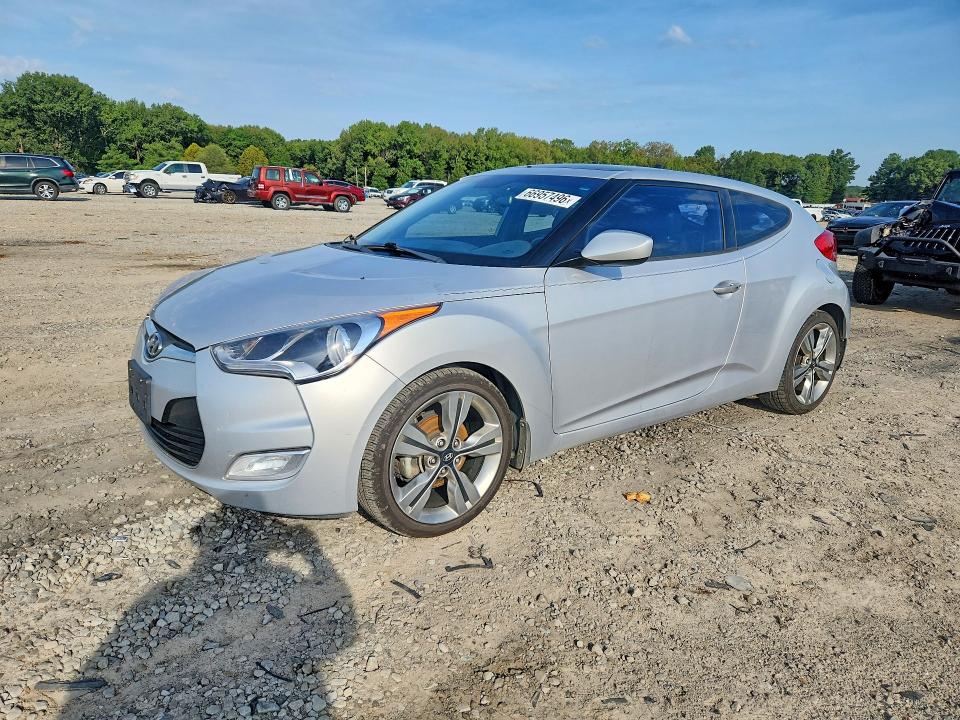 HYUNDAI VELOSTER 2017 with VIN KMHTC6AD8HU316691 - Photo from auction