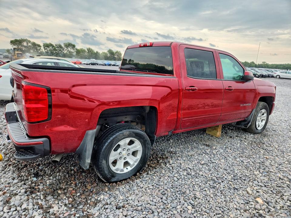Photo 3 from auction – 2018 CHEVROLET SILVERADO with VIN 3GCUKREC2JG207358