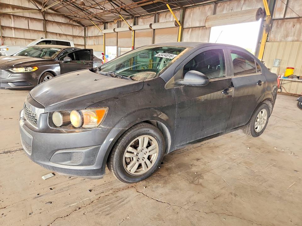 CHEVROLET SONIC 2015 with VIN 1G1JC5SH5F4101041 - Photo from auction