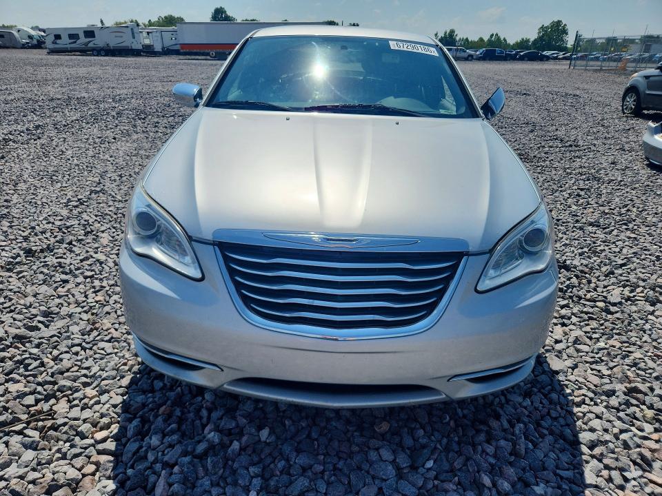 Photo 5 from auction – 2012 CHRYSLER 200 with VIN 1C3CCBCB0CN306723