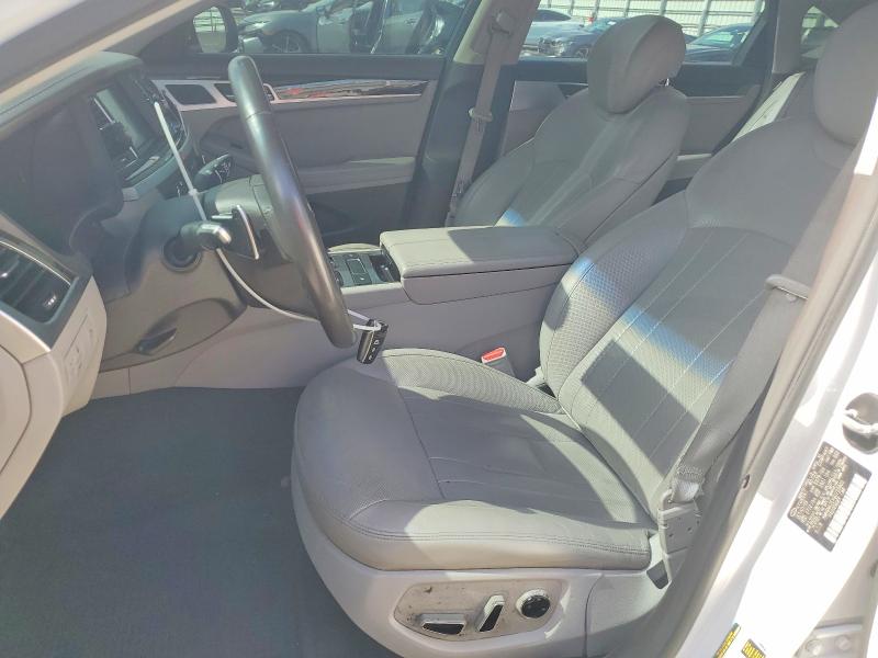 Photo 7 from auction – 2016 HYUNDAI GENESIS with VIN KMHGN4JEXGU133803