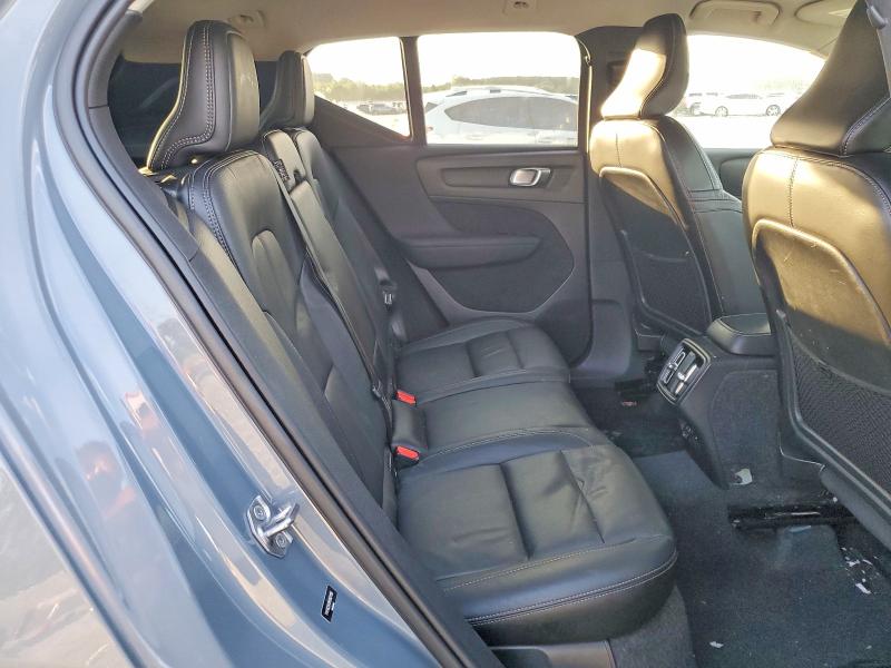 Photo 10 from auction – 2021 VOLVO XC40 with VIN YV4162UK9M2601196