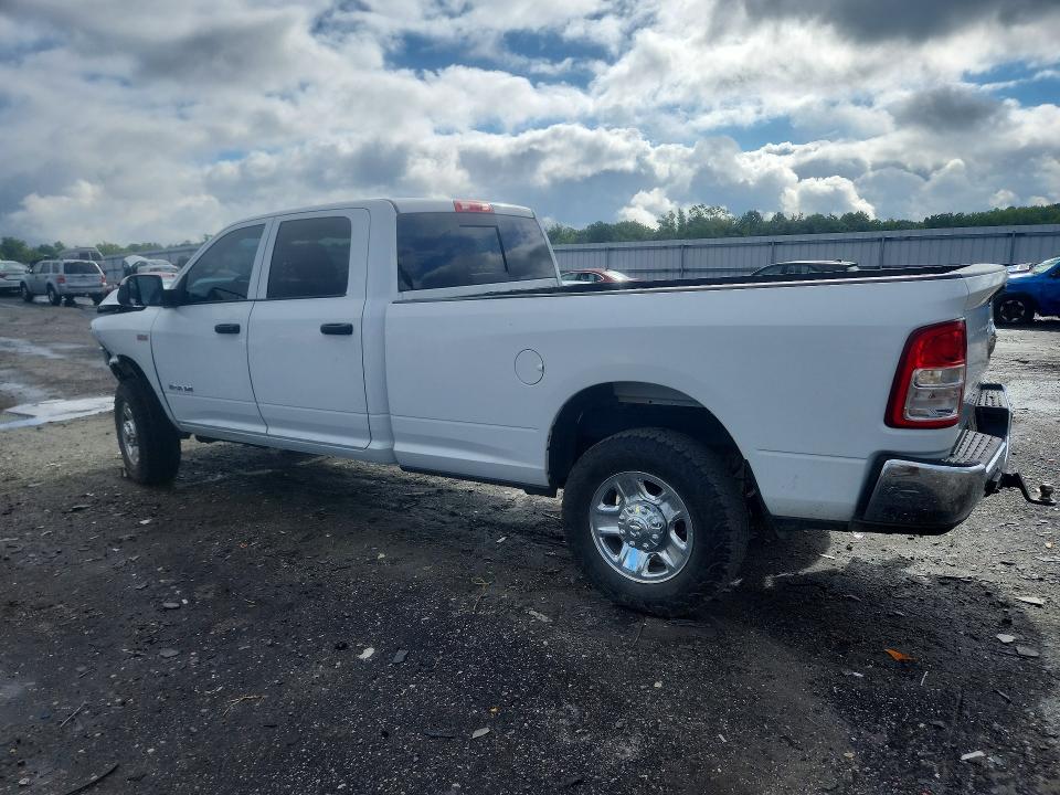 Photo 2 from auction – 2022 RAM 2500 with VIN 3C6UR5HJ2NG166788
