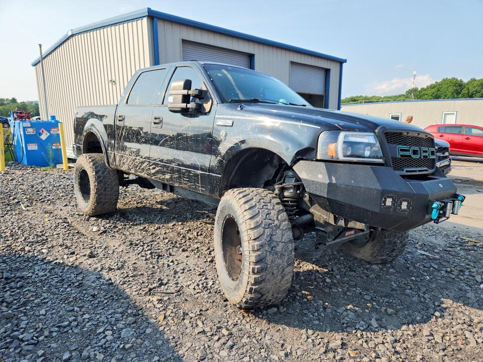 Photo 4 from auction – 2004 FORD F150 with VIN 1FTPW14554KC25341