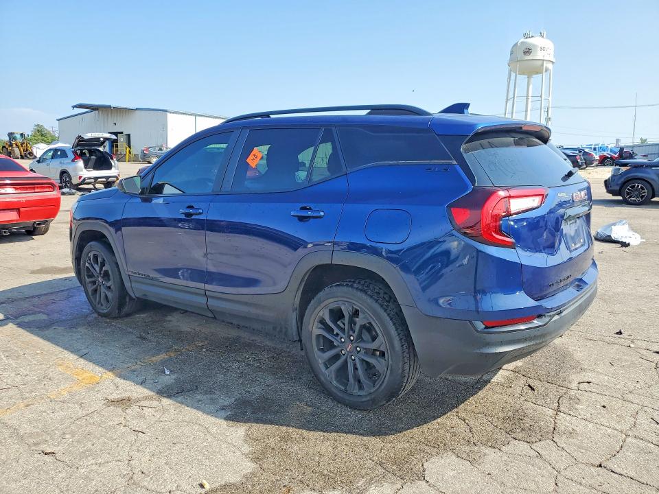 Фото 2 с аукциона – 2022 GMC TERRAIN с VIN 3GKALTEV8NL180165
