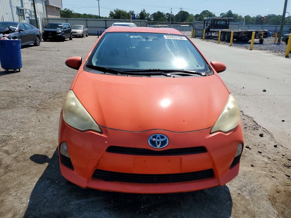 Photo 5 from auction – 2013 TOYOTA PRIUS C with VIN JTDKDTB39D1040261