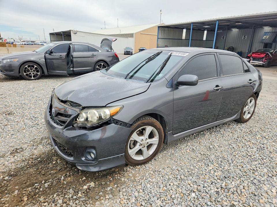 TOYOTA COROLLA 2011 with VIN 2T1BU4EE5BC692967 - Photo from auction