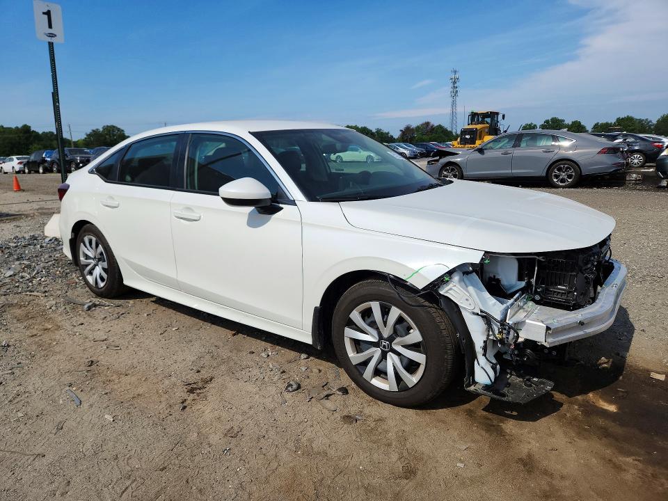 Снимка 4 от търг – 2026 HONDA CIVIC с VIN 2HGFE2F22TH575945
