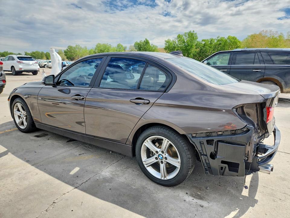 Photo 2 from auction – 2013 BMW 328 with VIN WBA3B5C51DF590219
