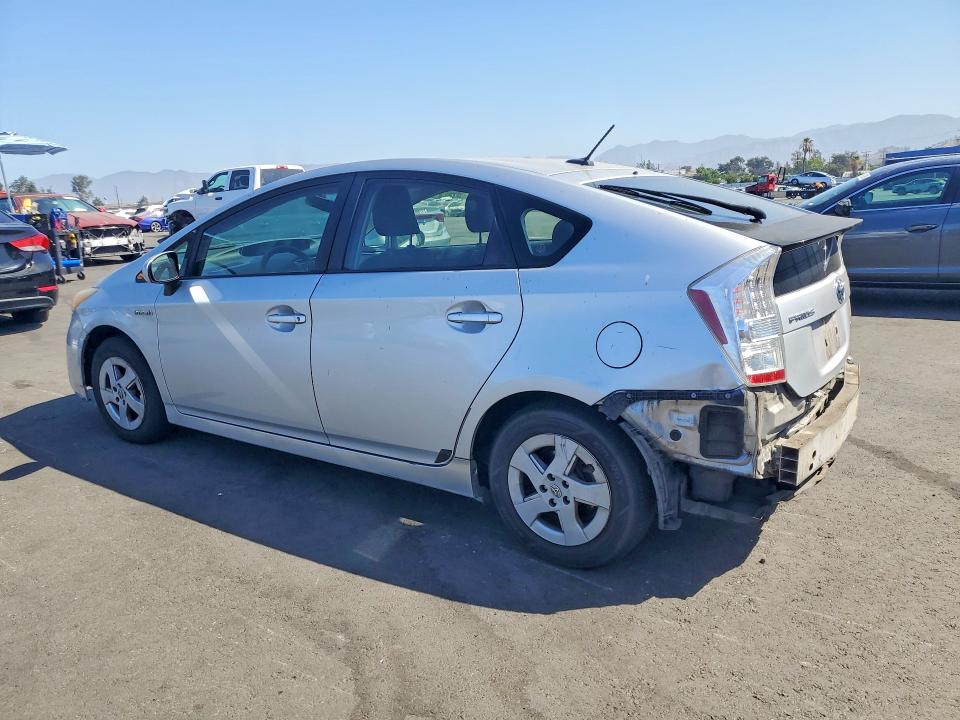 Photo 2 from auction – 2010 TOYOTA PRIUS with VIN JTDKN3DU1A0129889