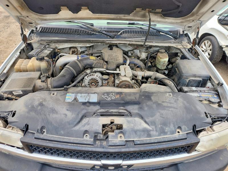 Photo 11 from auction – 2002 CHEVROLET SILVERADO with VIN 1GCHK29162E193880