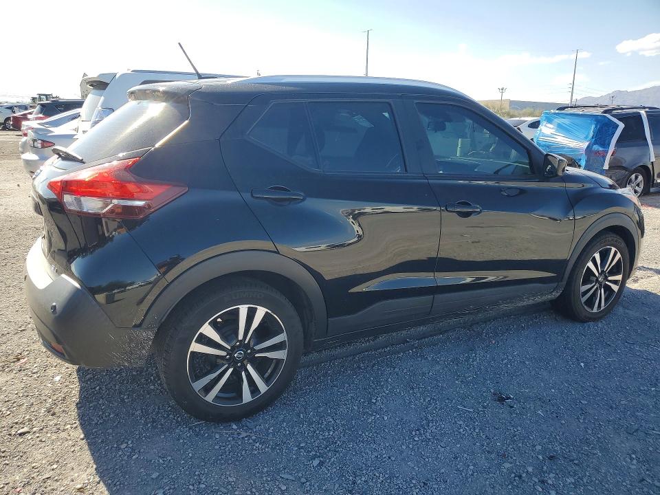 Photo 3 from auction – 2020 NISSAN KICKS with VIN 3N1CP5CV5LL487512
