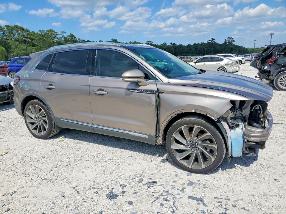 Zdjęcie 4 z aukcji – 2019 LINCOLN NAUTILUS z VIN 2LMPJ6L90KBL35902