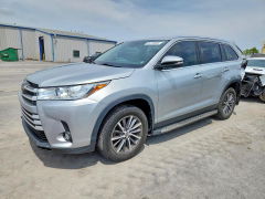 Photo 1 from auction – 2019 TOYOTA HIGHLANDER with VIN 5TDKZRFH2KS565138