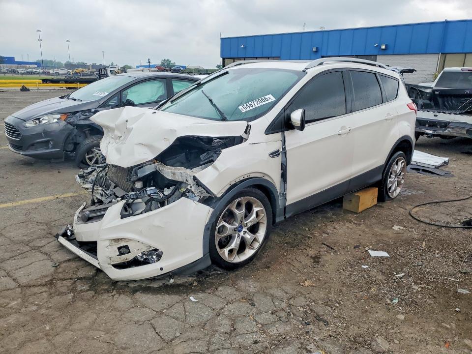 Photo 1 from auction – 2015 FORD ESCAPE with VIN 1FMCU9J96FUA41054